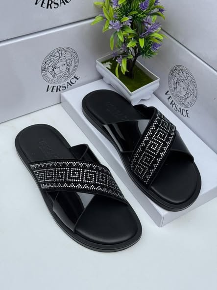 Sandales de marque à vendre