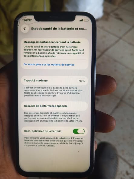 Phone à vendre avec Face ID et batterie 78%