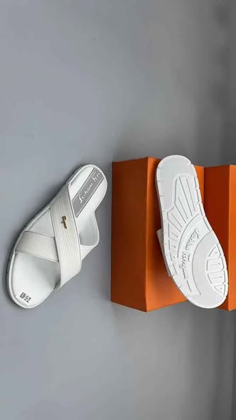 Babouches homme disponible