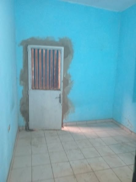 Modern room for rent in Bafoussam