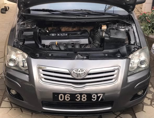 Toyota Avensis à vendre