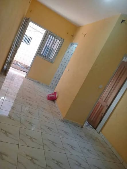Chambre moderne à louer à Bafoussam