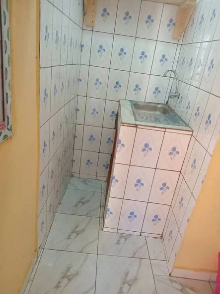 Chambre moderne à louer à Bafoussam