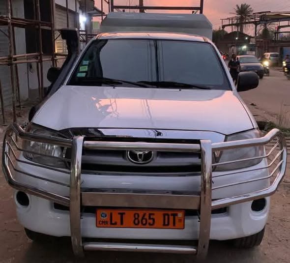 PICK-UP TOYOTA 4WD 2010 CLIM DIESEL 5L MANUELLE