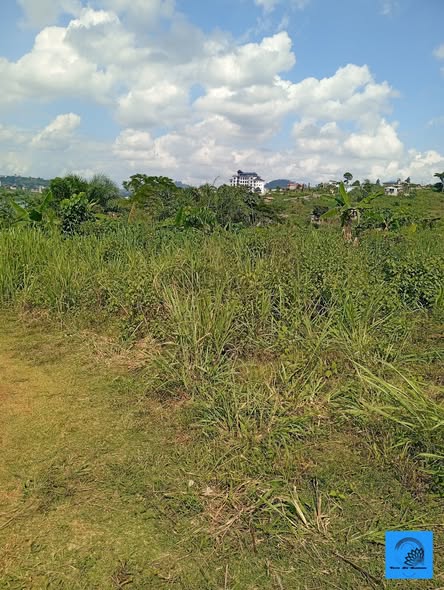 Terrain titré et Loti à vendre