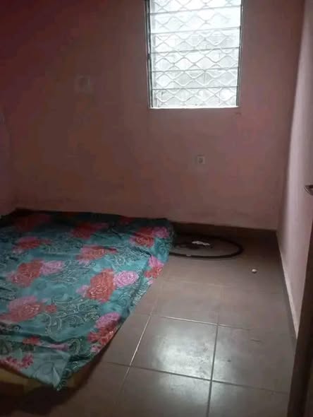 Studio à louer à Douala cité des palmiers
