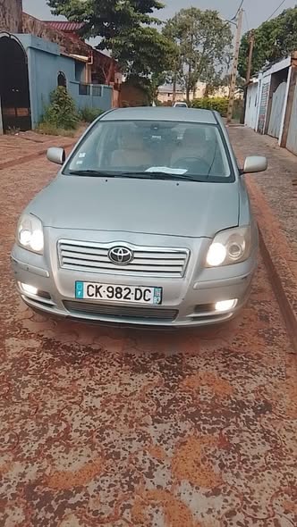 Toyota Avensis 2004 à vendre
