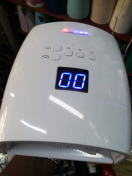 Sèche vernis rechargeable