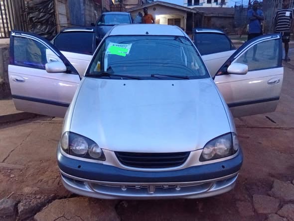 Toyota Corolla Avanssi à vendre