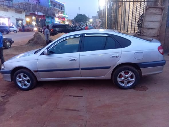 Toyota Corolla Avanssi à vendre