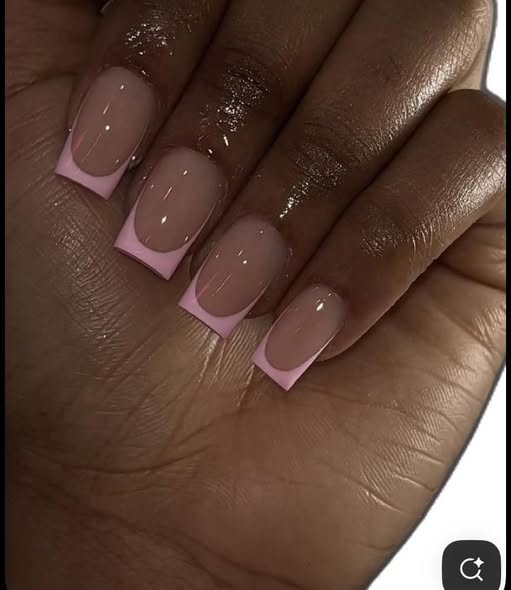Prestations sur vernis gel chez Nadty Nails