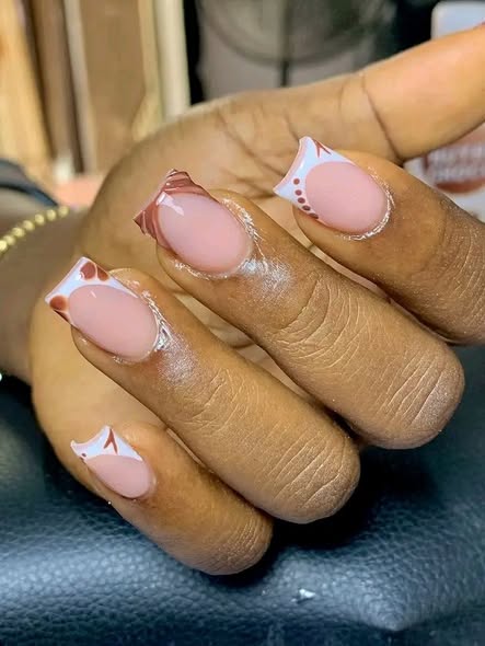 Prestations sur vernis gel chez Nadty Nails