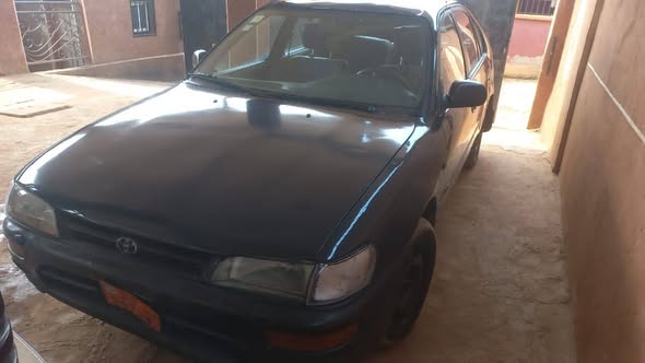 TOYOTA Ke100 à vendre