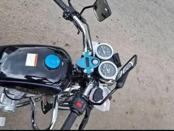Moto Sanili en bonne état