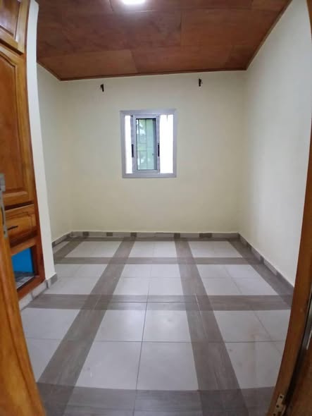 Studio moderne à louer à Damas