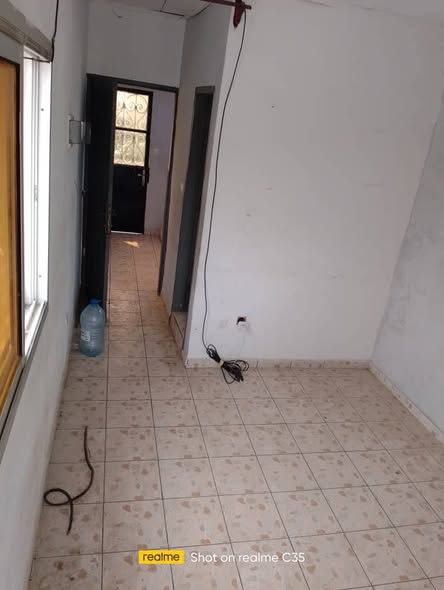 Studio moderne à Bonaberi