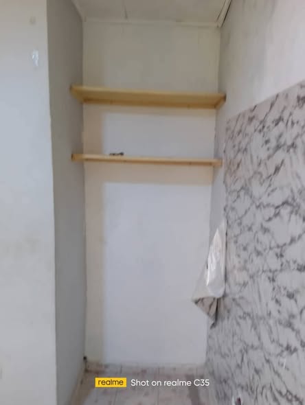 Studio moderne à Bonaberi