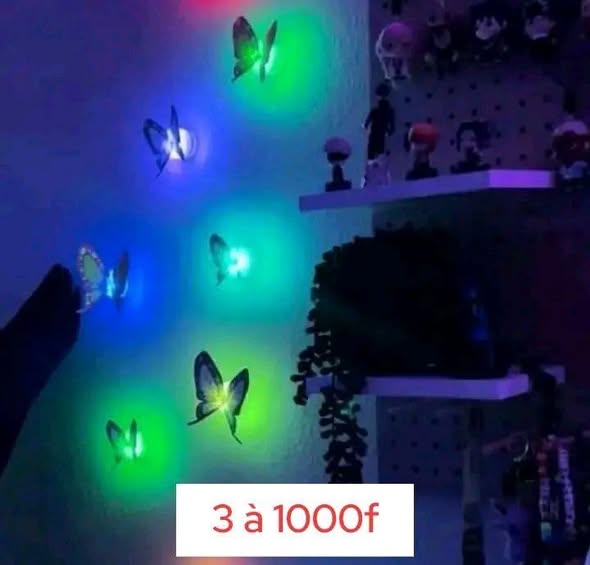 Papillons de décoration lumineux