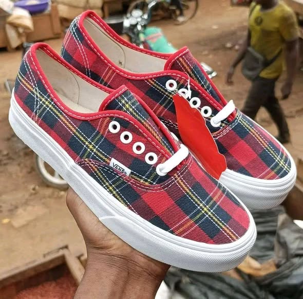Chaussures pointure 38 à 46