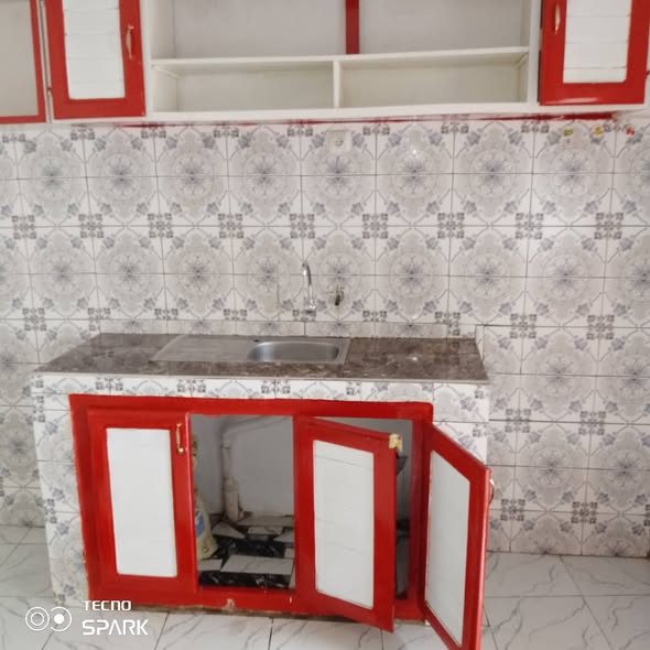 Studio disponible à Bastos