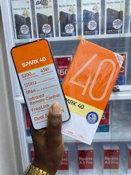 Tecno Spark 40 en promotion