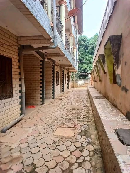 Studio bon standing à louer à Yaoundé