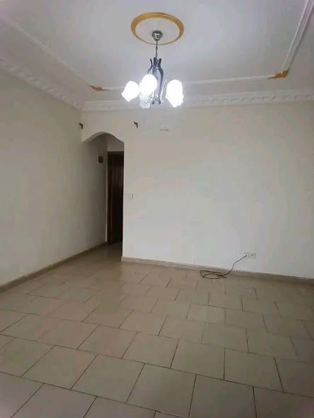 Studio bon standing à louer à Yaoundé