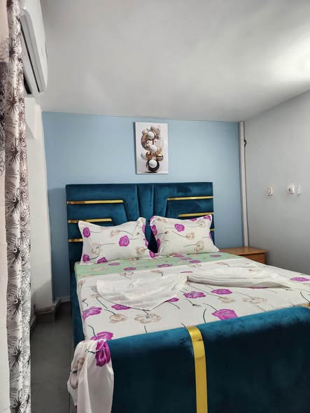 Chambres climatisées et meublées à vendre