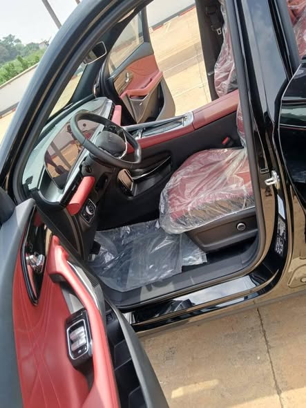 Voiture Exeed RX 400.T à vendre