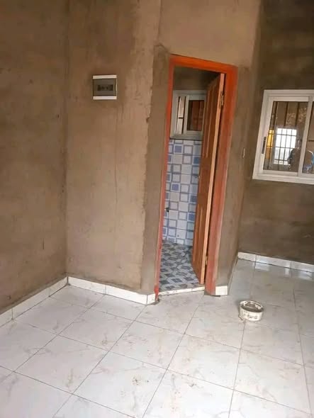 Chambre moderne à louer à Bafoussam