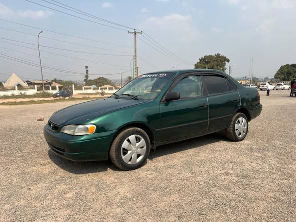 Toyota Corolla berline boîte automatique