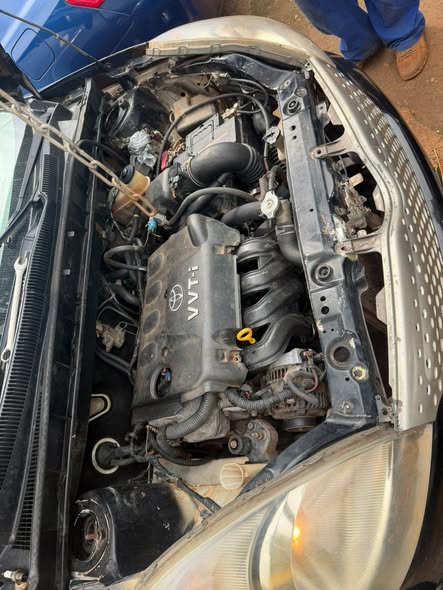 Toyota Yaris verso essence non clim