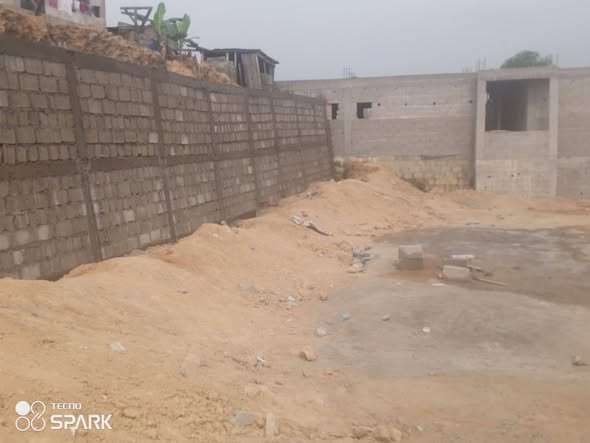 Terrain Titré de 131m² à vendre à Douala