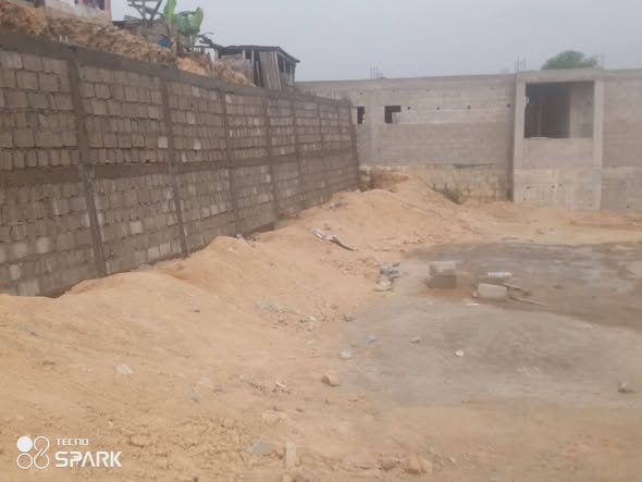 Terrain Titré de 131m² à vendre à Douala