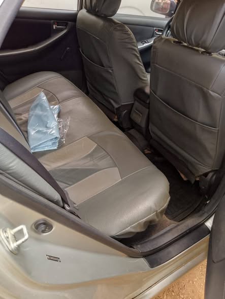 Toyota COROLLA 115 TS Année 2005