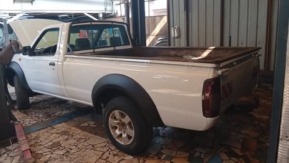 NISSAN HARDBODY 2019 4X4 à vendre