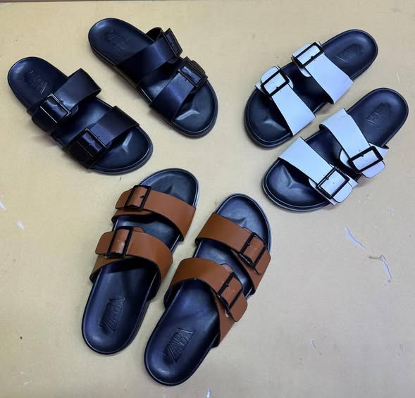 Sandales disponibles en tailles 37 à 42