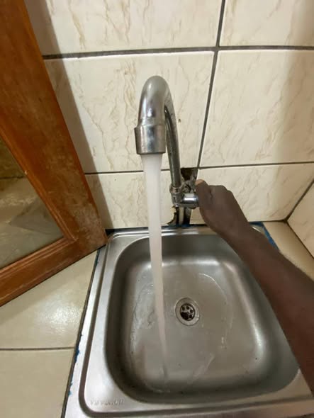 Chambre moderne à louer à Etoug Ebe