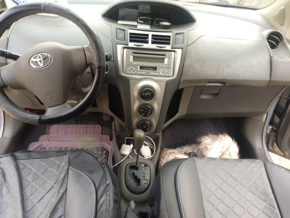 Yaris Vitz 2008 à vendre