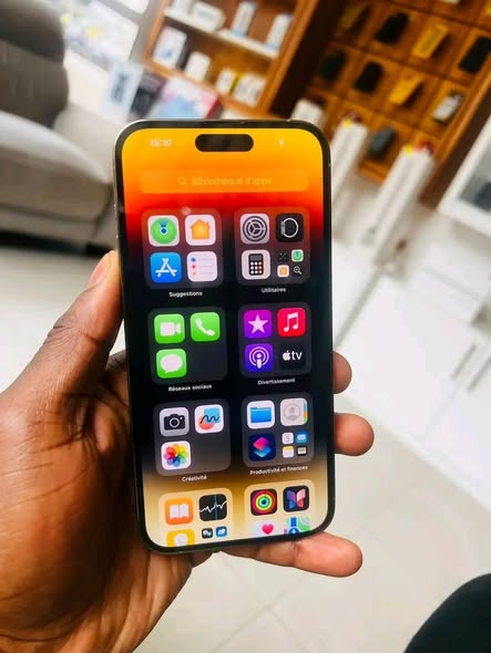 IPhone 14 pro Max 128g à vendre