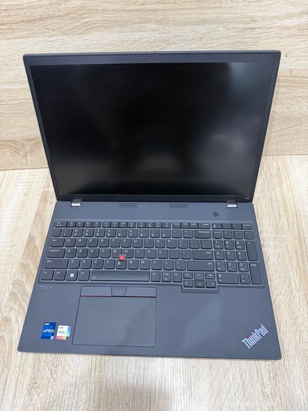 Lenovo ThinkPad T16 Gen 1 à vendre