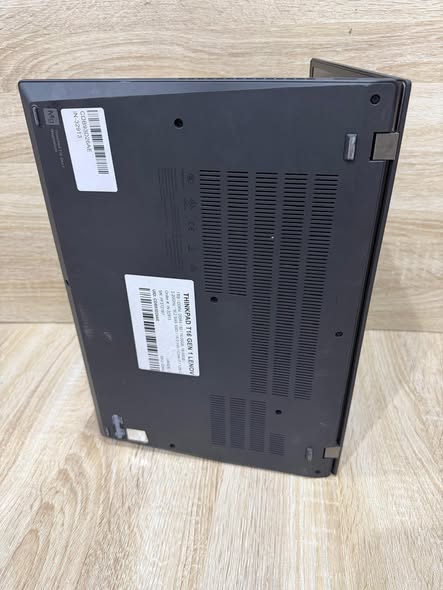 Lenovo ThinkPad T16 Gen 1 à vendre