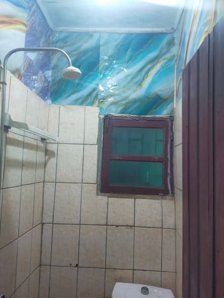Chambres modernes avec eau et électricité