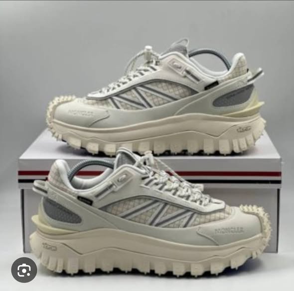 Chaussures à vendre