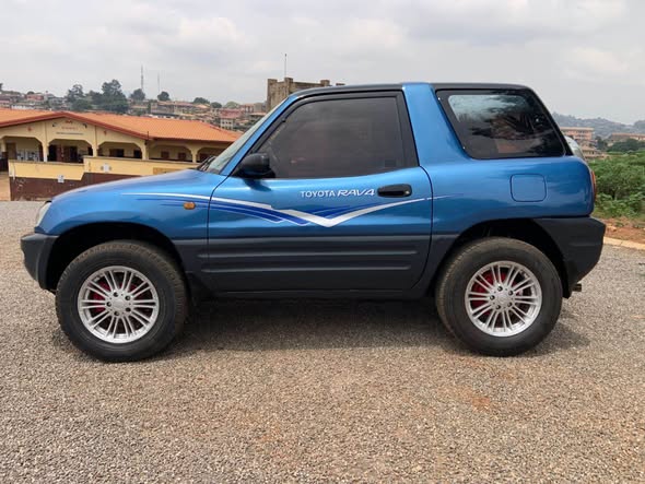 Toyota Rav 4 Année 99 à vendre