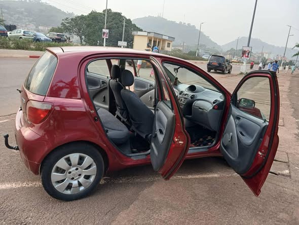 Toyota Yaris 2003 à vendre