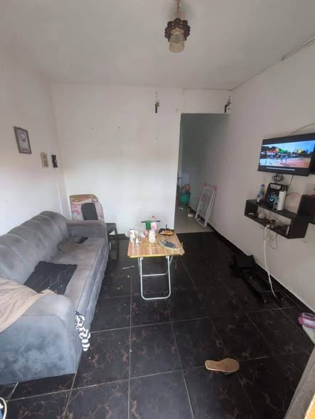 Studio moderne à Odza