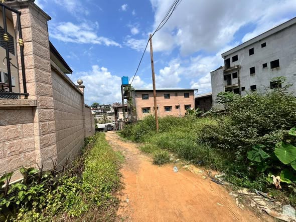 Immeuble à Makepe BM
