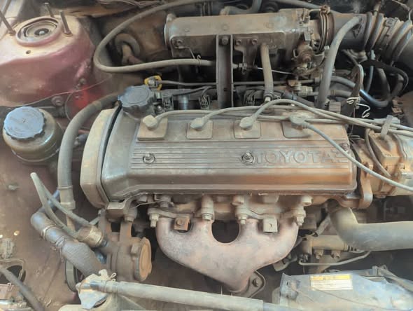 TOYOTA Starlet Coupe Avion à vendre