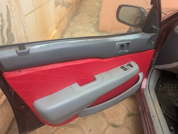 TOYOTA Starlet Coupe Avion à vendre